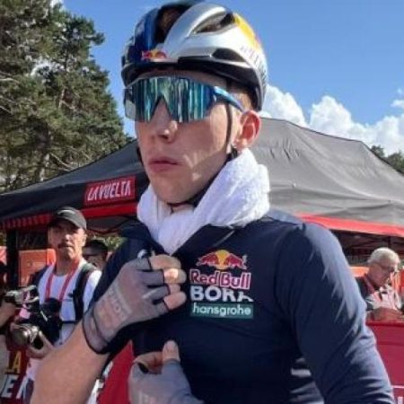 Roger Adriá: «Estoy súper contento de ganar en España y sacarme la espinita en Burgos»