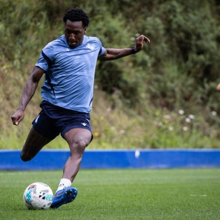 La Real Sociedad se deja los deberes para las últimas horas de mercado