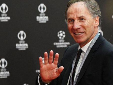 El legendario Franco Baresi, operado de un pulmón