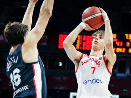 82-81: Un triple milagroso de Del Pino corona a España en el Eurobasket Sub-18