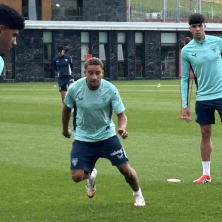 Cambio de pareja en la lista del Athletic para Liverpool