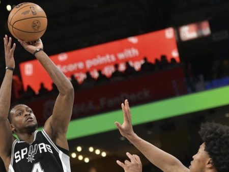 De’Aaron Fox firma la extensión máxima y se vincula a Wembanyama para los próximos cuatro años