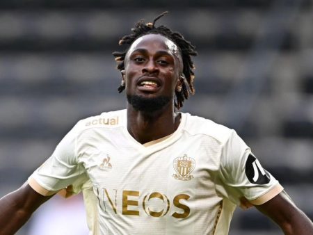 Unai Emery ya tiene a su nuevo delantero con el futuro de Watkins en el aire