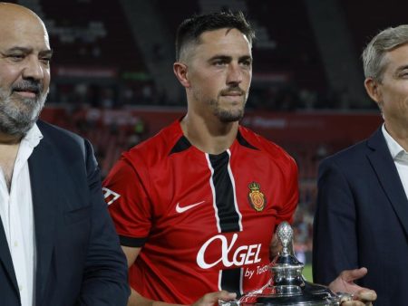 2-0: El Mallorca cierra su pretemporada y gana al Hamburgo