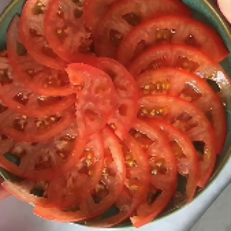 David Guibert, chef, sobre cortar el tomate correctamente en la cocina: «Que sepas que estás destrozando tus ensaladas»