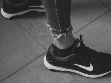 Las Nike negras que todo el mundo llevará este otoño y ahora están más baratas que nunca