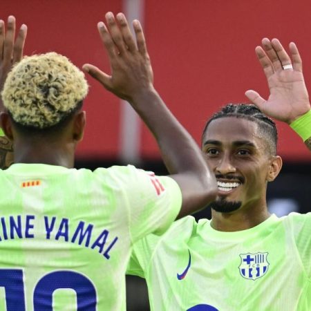 El Barça empieza la nueva Liga como acabó la anterior: primero