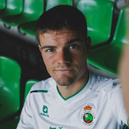 Peio Canales estrena convocatoria con la selección Sub-21