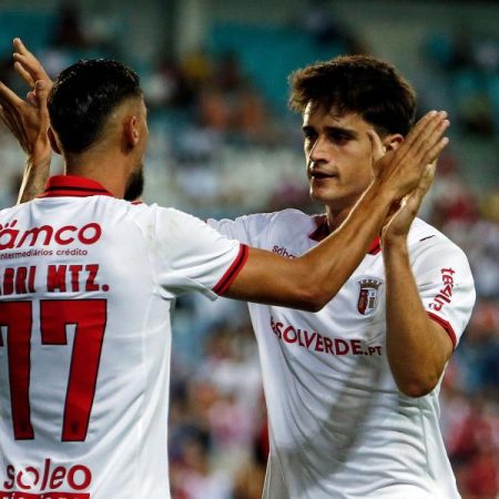 El Braga pasa a la Fase Liga con otro gol de Pau Víctor