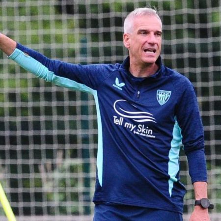 Javi Lerga arranca su etapa en el Athletic: “Es un momento especial para mí”