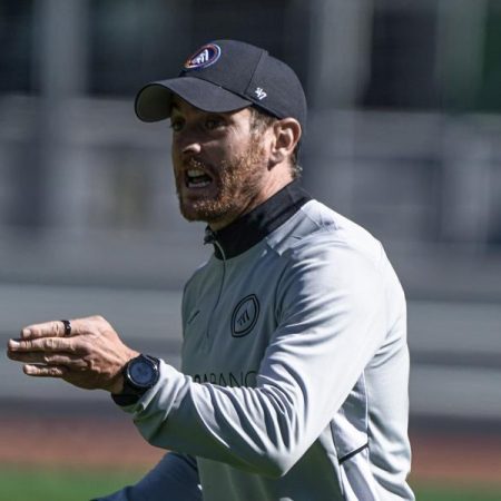 El Andorra se estrena ante el Burgos en su nuevo hogar