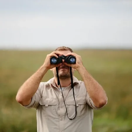 The State Lottery in Indiana is looking for a holder of a ticket for the Hoosier Loto $ 9.9 million.