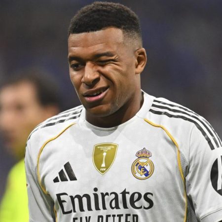 Mbappé: “Estamos con ganas de ayudar al equipo y de competir por todos los títulos”