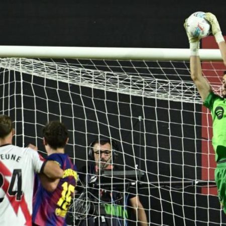 Joan Garcia: “No hemos merecido la victoria”