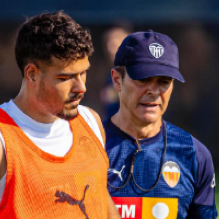 Almeida y Ugrinic aprovechan el día libre para tratarse en Paterna