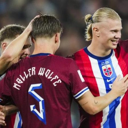 Salvajada de Haaland: ¡5 goles y 2 asistencias en el 11-1 de Noruega!