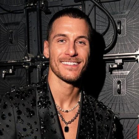 Él es Gorka Márquez, jurado profesional de 'Bailando con las estrellas' en Telecinco