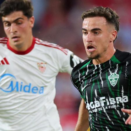 Álvaro Rodríguez, baja ante el Real Oviedo y Adrià Pedrosa, duda