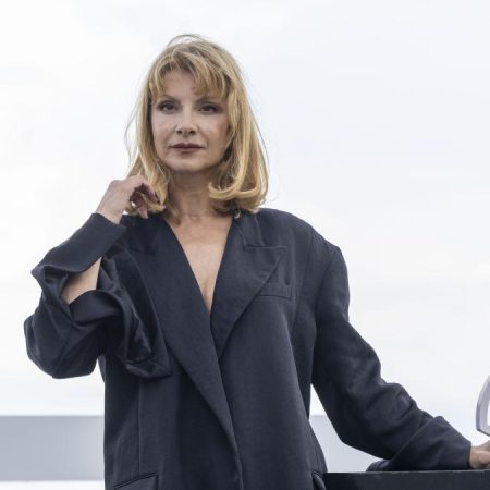 Najwa Nimri, 53 años, actriz: “Mi padre, mi madre, mi hermano… todos son cultos, con carrera y autodidactas. Yo soy la ‘tonta’ de mi familia”