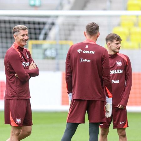 Lewandowski: “Duele el penalti fallado”