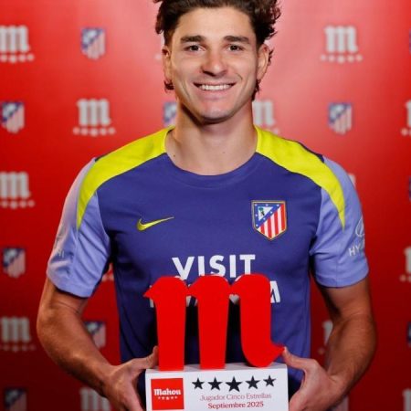 Julián, ‘MVP’ de septiembre: “Esta racha nos ha ayudado mucho para ganar confianza”