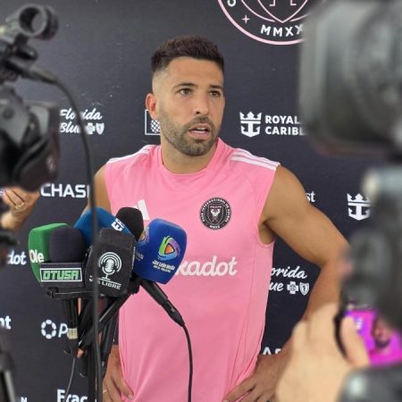 Jordi Alba: “Para no estar al 100% prefiero  dar un paso al lado”