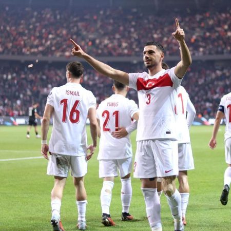 4-1: La Turquía de Arda Güler no se rinde