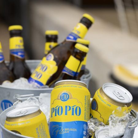 UD Las Palmas amplía marca de cerveza ‘Pío Pío’ y ultima distribución nacional