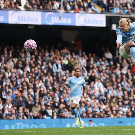 El insaciable Haaland despierta a tiempo