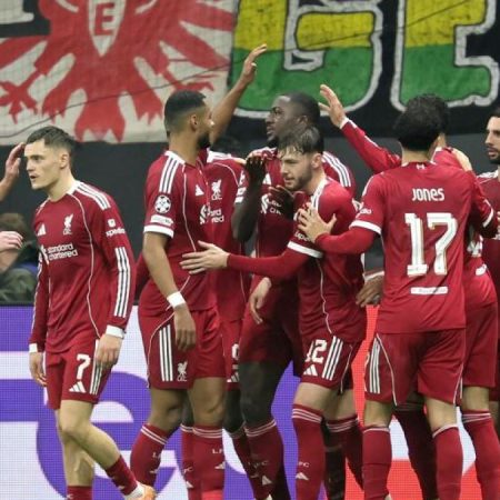 El Liverpool disipa dudas con una manita y sin Salah de inicio