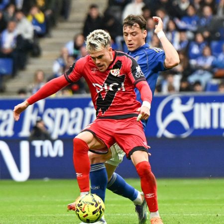 El Dramático Encuentro: 5 Momentos Clave del Real Oviedo vs Rayo Vallecano que Todos Deben Recordar