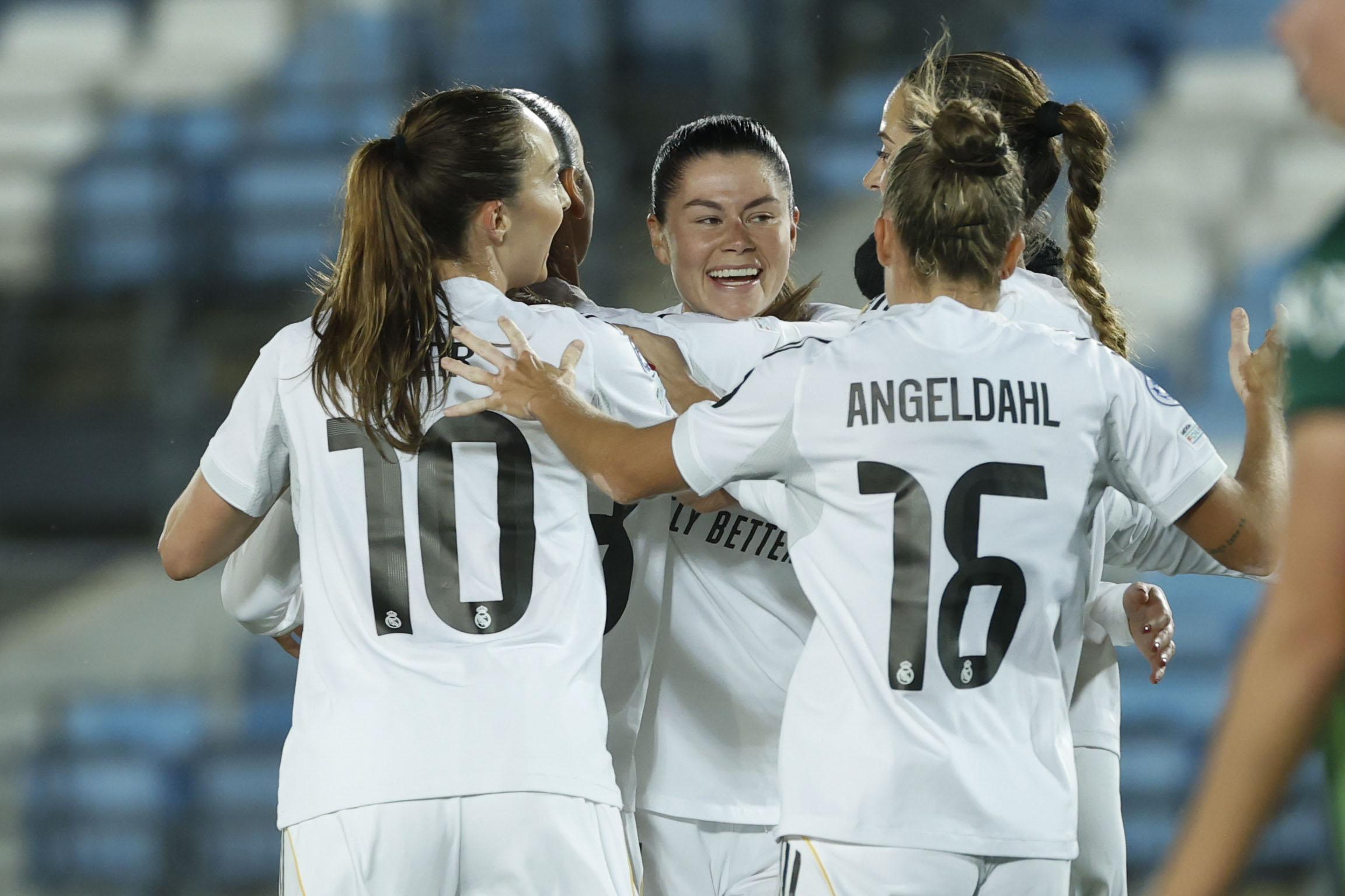 ¡El Real Madrid Femenino se prepara para la batalla europea contra el Barcelona!