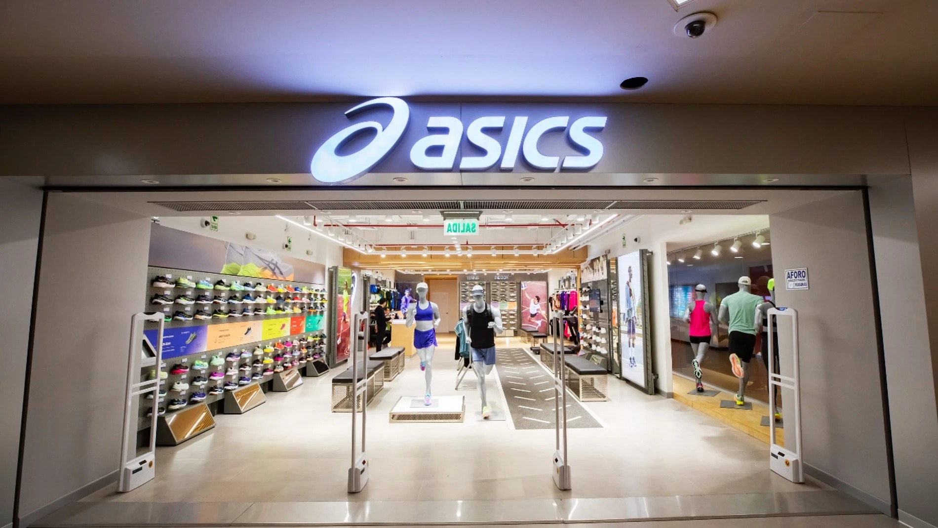 Asics Gel-Venture 10: La Compañera Perfecta para Aventureros Urbanos