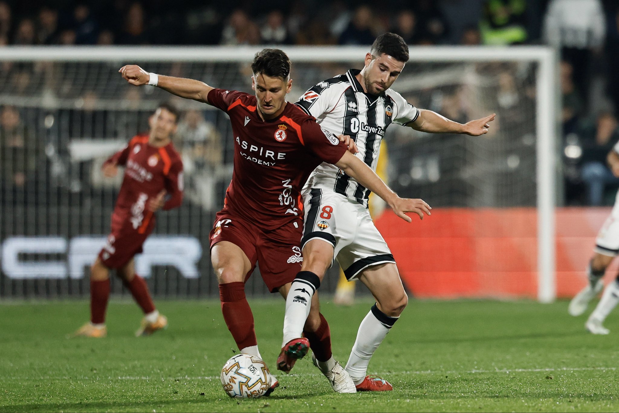 Empate Amargo: Castellón y Cultural Leonesa Se Reparten los Puntos en un Vibrante Encuentro