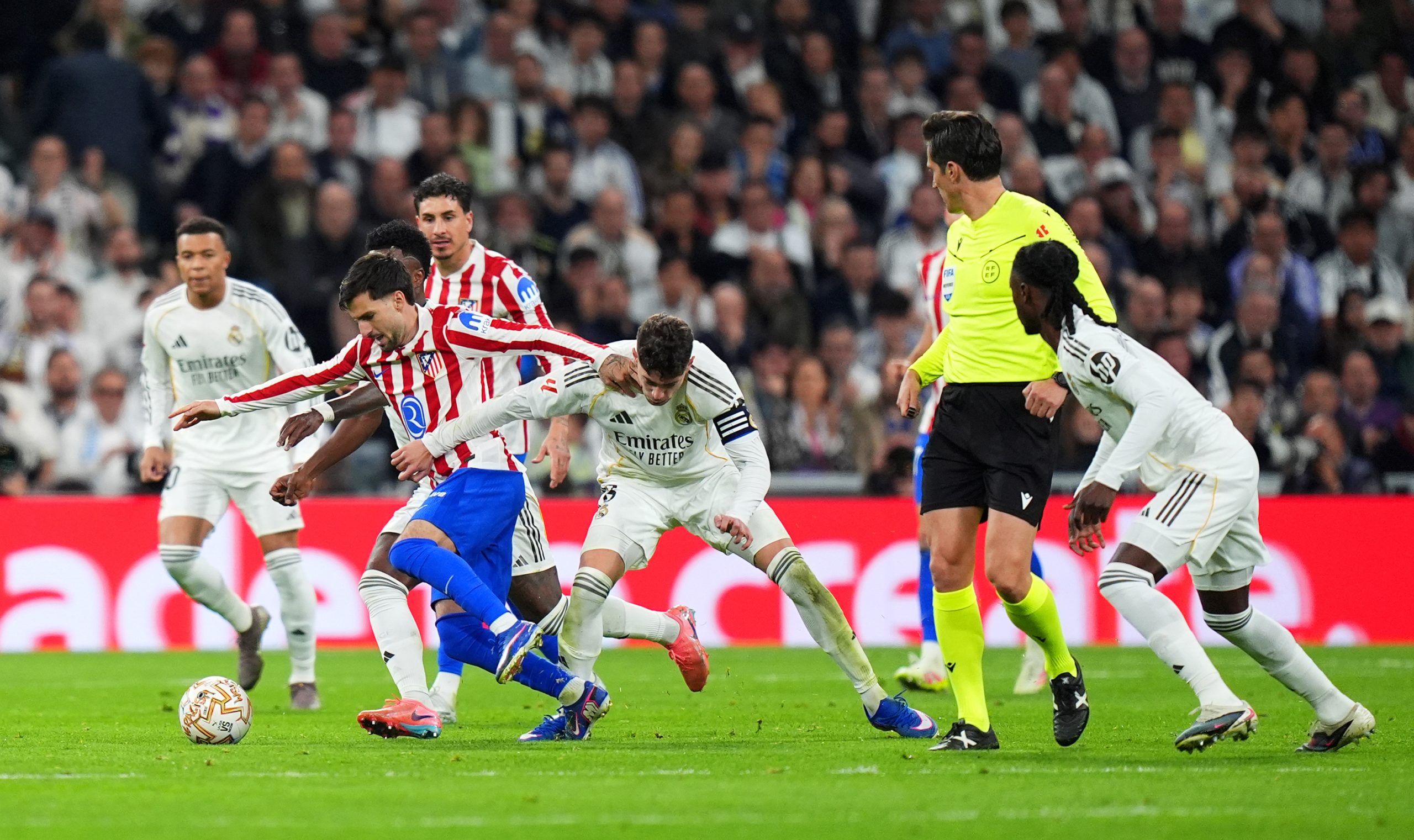 Valverde, ¿roja justa o polémica? El CTA desvela las claves del derbi