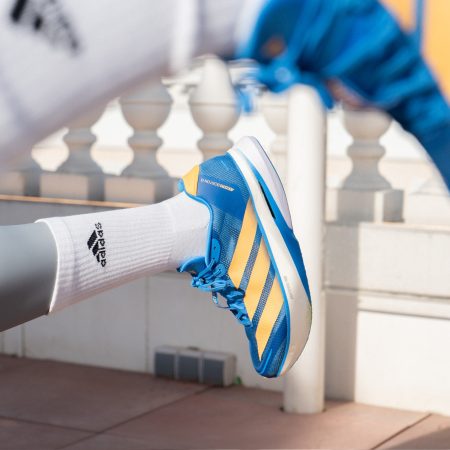 ¡Madrid Vibra al Ritmo de las Boston 13! Adidas Lanza Edición Exclusiva que Fusiona Estilo y Rendimiento