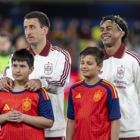 La Magia de Oyarzabal: Un Artista del Gol en la Selección Española