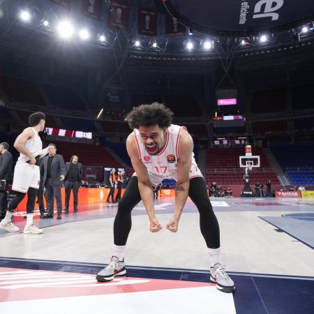 ¡Locura en el Buesa Arena! Récord de Anotación Histórico en la Euroliga Desafía la Lógica Baloncestística