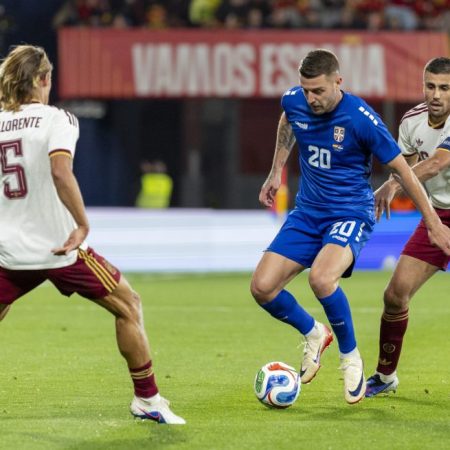 The Engine Of Spain On Its Way Towards The World Cup