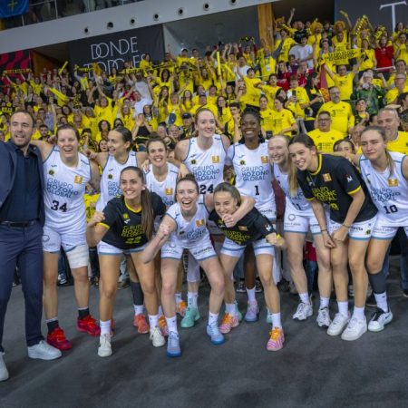 Jairis Resists Martín's Onslaught and Fights to Revalidate the Cup!