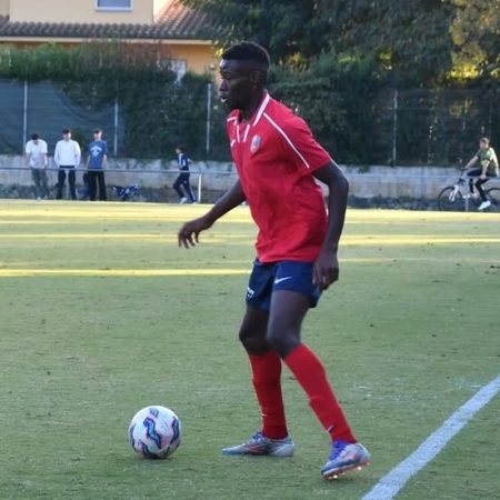 A Party of Constant Alternatives