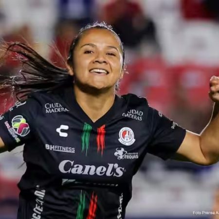 Lightning Double in the Women's MX League! Higuera Signs a Historic Victory in 60 Seconds