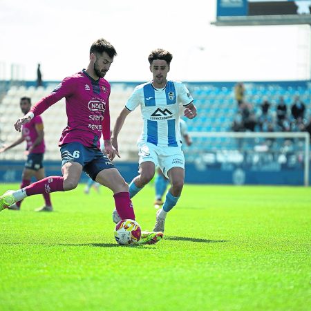 El Olot en Crisis: Un Equipo que Lucha por la Supervivencia