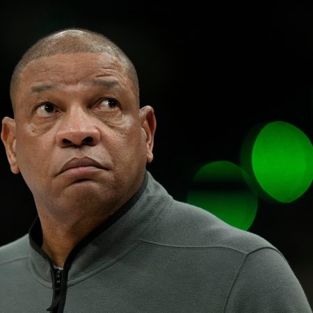 Los Milwaukee Bucks al borde de un cambio de rumbo: ¿Fin de una era para Doc Rivers?