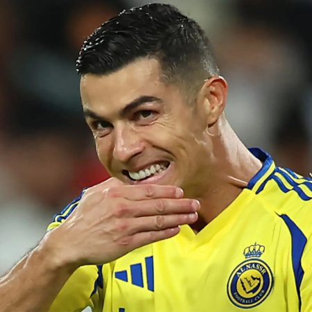 The King is Back! Ronaldo Signs a Double in His Triumphal Return and Continues to Make History