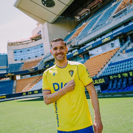 The War Cry Of '7' To Save The Team