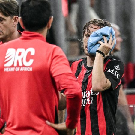 El Impactante Choque en San Siro: Modric se Ve Forzado a Abandonar el Clásico